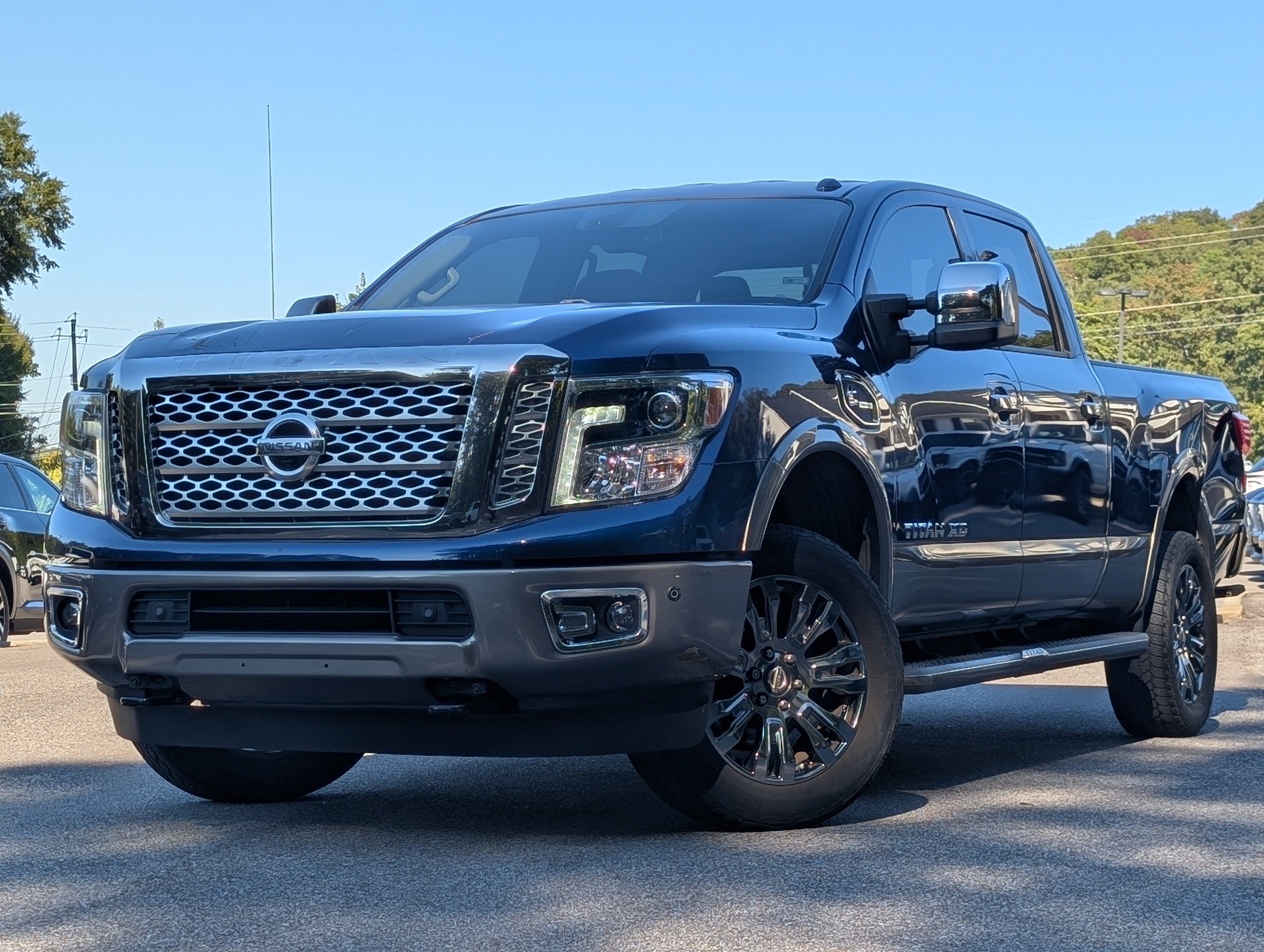 Used 2016 Nissan Titan Platinum Reserve AWD/4WD image 4