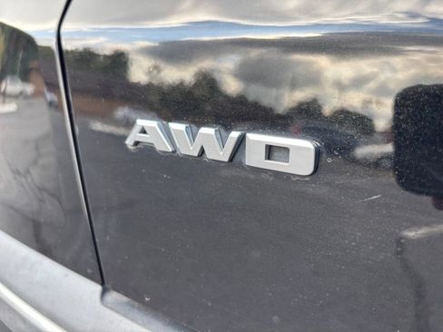 Used 2019 Cadillac XT5 Luxury AWD/4WD image 12