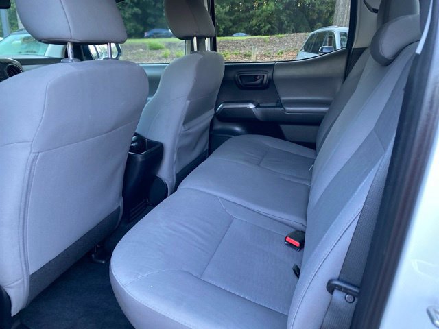 Used 2018 Toyota Tacoma SR5 AWD/4WD image 21