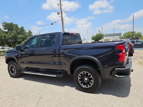 Used 2023 Chevrolet Silverado 1500 ZR2 w/ Technology Package AWD/4WD image 11