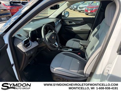 New 2026 Chevrolet TrailBlazer LT w/ Convenience Package image 9