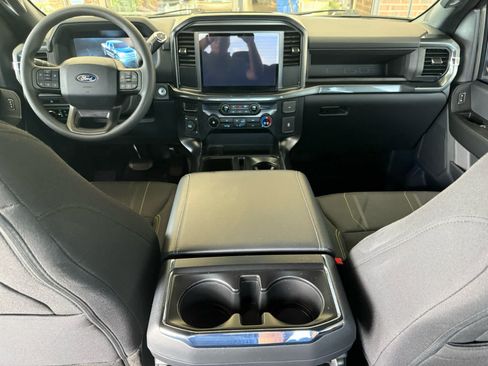 Used 2025 Ford F150 STX AWD/4WD image 17