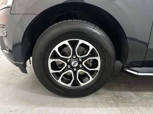 Used 2023 Ford Expedition Max XLT RWD image 57