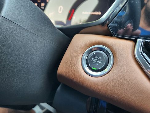 New 2026 GMC Canyon AT4 image 12