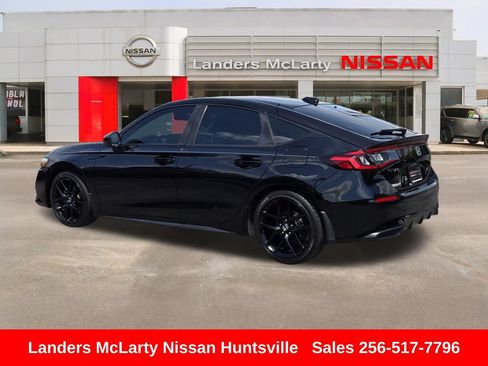 Used 2024 Honda Civic Sport image 6