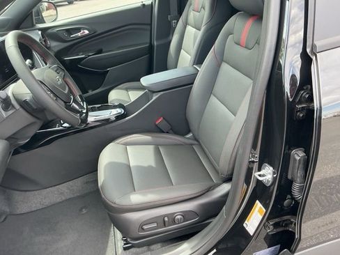 New 2026 Chevrolet Trax RS image 10