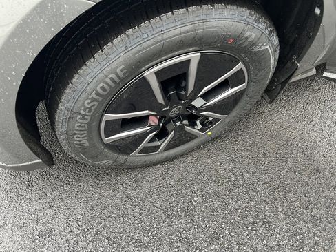 New 2026 Toyota bZ XLE image 18