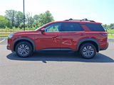 Used 2022 Nissan Pathfinder SV image 4