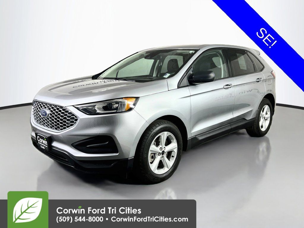 Used 2023 Ford Edge SE AWD/4WD image 4