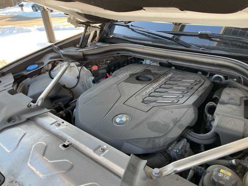 Used 2021 BMW X4 M40i image 15