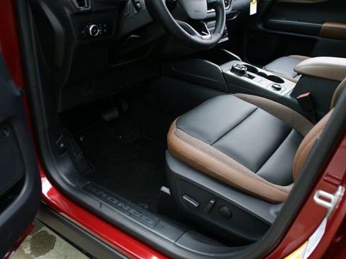 New 2025 Ford Bronco Sport Outer Banks w/ Outer Banks Tech Package+ image 15