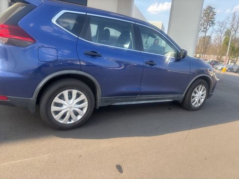 Used 2020 Nissan Rogue S image 8