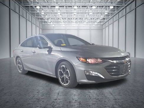 Used 2024 Chevrolet Malibu LT FWD image 8