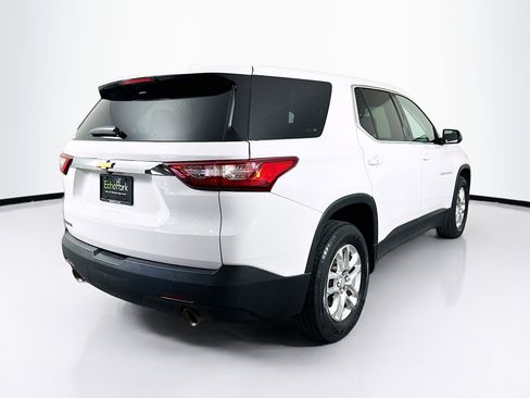 Used 2020 Chevrolet Traverse LS image 9