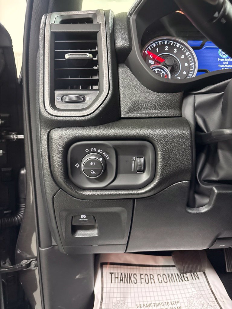 New 2027 RAM 1500 Express AWD/4WD image 11