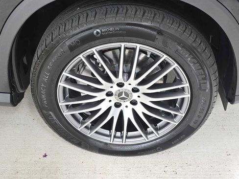 Certified 2026 Mercedes-Benz GLC 300 4MATIC image 9