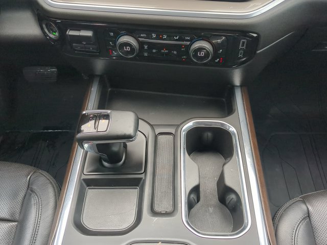 Used 2022 Chevrolet Silverado 1500 High Country AWD/4WD image 21
