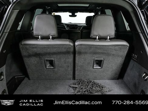 Used 2020 Cadillac XT6 Premium Luxury image 34