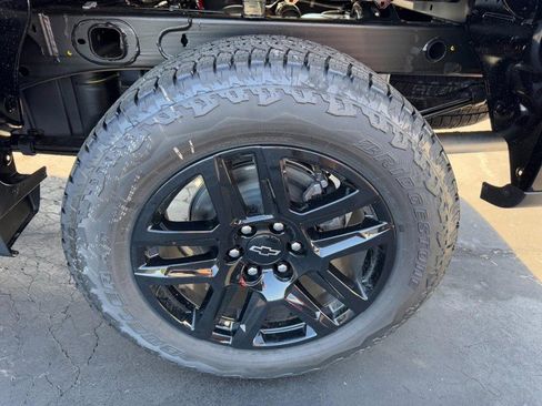 New 2026 Chevrolet Silverado 1500 LT Trail Boss w/ Convenience Package II image 6