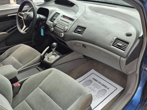 Used 2010 Honda Civic LX image 24