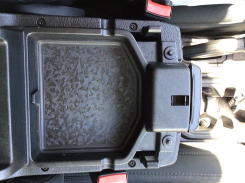 Used 2023 Jeep Wrangler Unlimited Sport AWD/4WD image 17