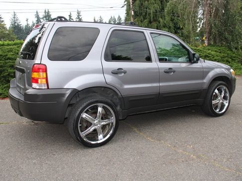 Used 2007 Ford Escape XLT AWD/4WD image 3