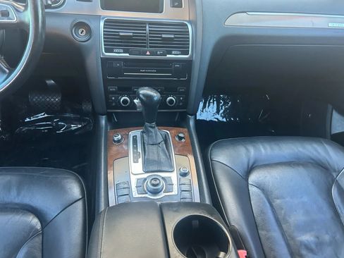 Used 2011 Audi Q7 TDI Premium Plus image 24