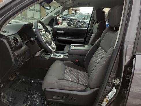 Certified 2019 Toyota Tundra SR5 image 16