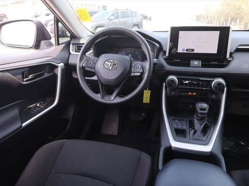 Certified 2023 Toyota RAV4 LE image 21