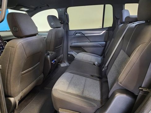 Certified 2025 GMC Acadia Elevation image 15