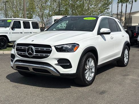 Certified 2024 Mercedes-Benz GLE 350 4MATIC w/ 3rd Row Seat Package image 9