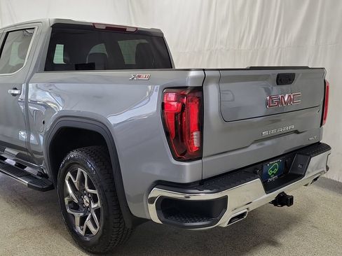 Certified 2024 GMC Sierra 1500 SLT w/ SLT Premium Package AWD/4WD image 7