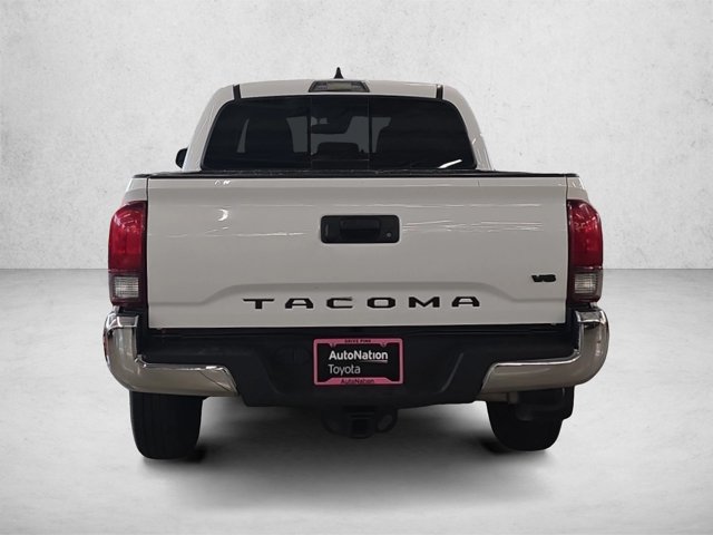 Used 2022 Toyota Tacoma SR5 RWD image 7