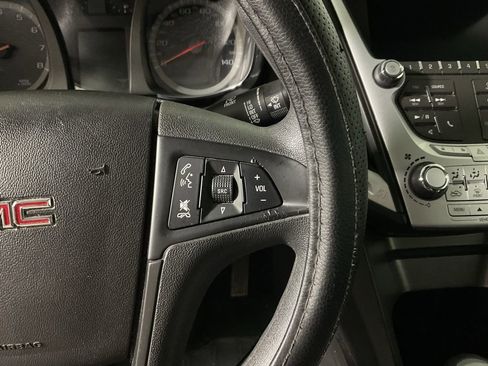 Used 2013 GMC Terrain SLE image 20