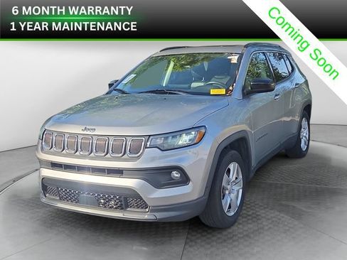 Used 2022 Jeep Compass Latitude w/ Sun and Sound Group FWD image 1