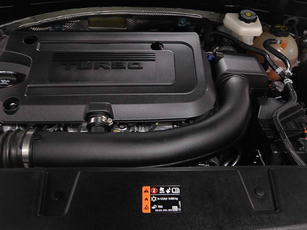 Used 2025 Buick Envision Sport Touring AWD/4WD image 17