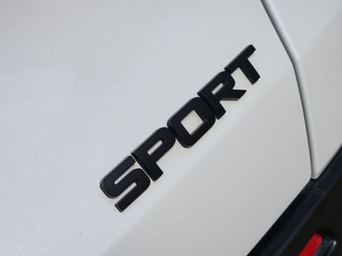 Used 2024 Honda HR-V Sport image 19