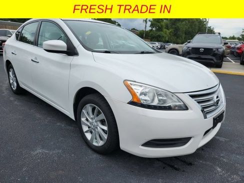 Used 2015 Nissan Sentra SV w/ Style Package FWD image 2