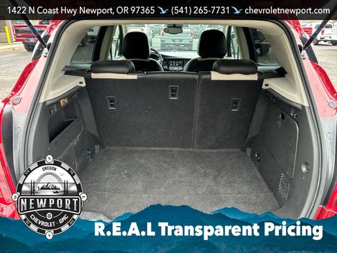 Used 2022 Buick Encore Preferred w/ Safety Package AWD/4WD image 28