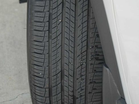 Certified 2026 Honda Pilot EX-L image 28