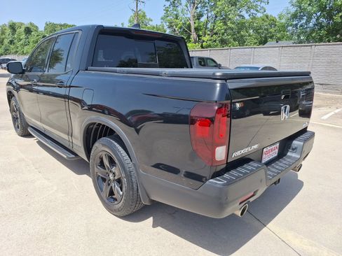 Used 2023 Honda Ridgeline Black Edition image 4