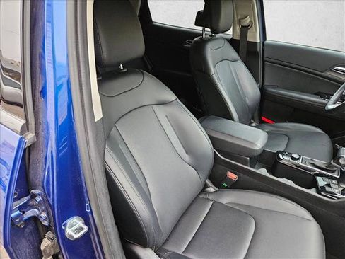 Used 2023 Kia Sportage SX image 22