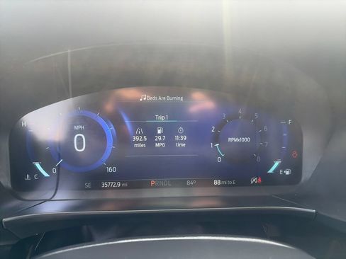 Used 2022 Ford Escape SEL w/ Technology Package FWD image 16