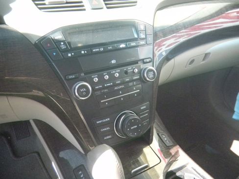 Used 2011 Acura MDX w/ Technology Package AWD/4WD image 18