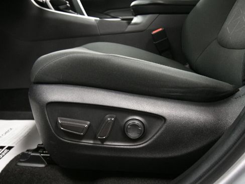 Certified 2022 Toyota RAV4 XLE image 10