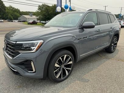 New 2026 Volkswagen Atlas SEL Premium R-Line