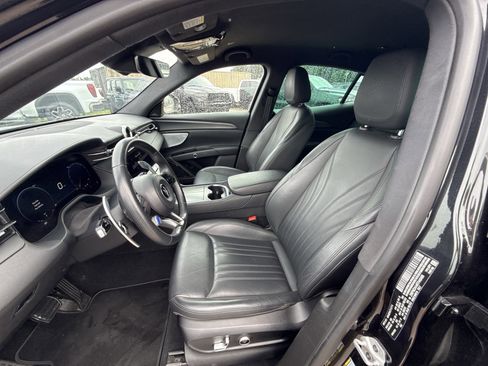 Used 2024 Maserati Grecale GT AWD/4WD image 27