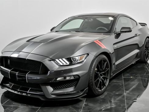 Used 2017 Ford Mustang Shelby GT350 w/ Electronics Package image 5