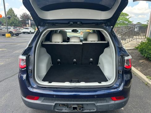 Used 2017 Jeep Compass Limited AWD/4WD image 7