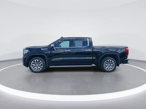 Used 2025 GMC Sierra 1500 Denali image 5